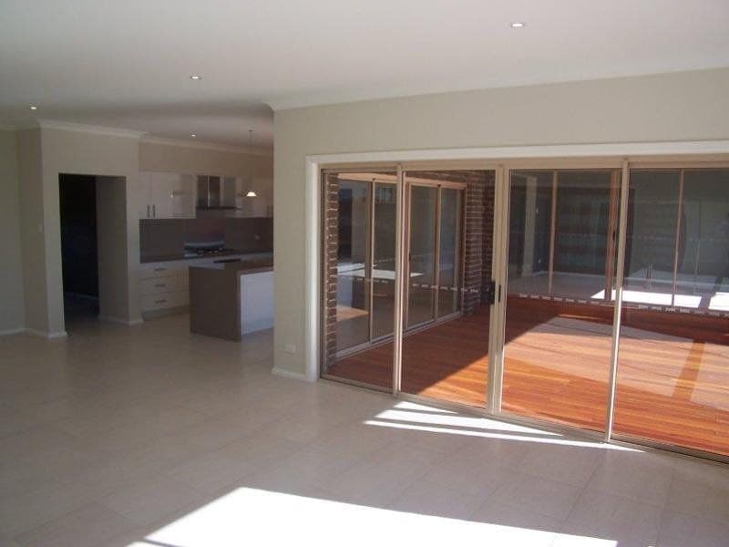 28 Diamond Drive ORANGE NSW, Orange - Thumbnail 8