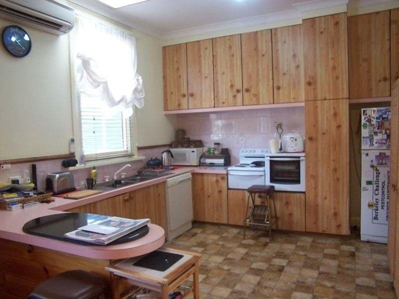 85 Anson Street ORANGE NSW, Orange - Thumbnail 3