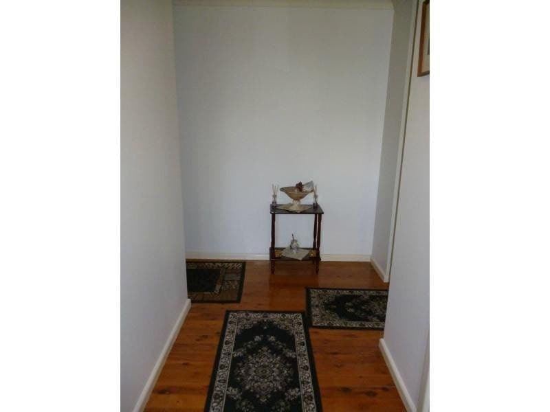 22 Benelong Place ORANGE NSW, Orange - Thumbnail 2