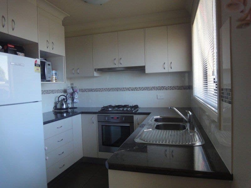 6 Ramsay Close ORANGE NSW, Orange - Thumbnail 3