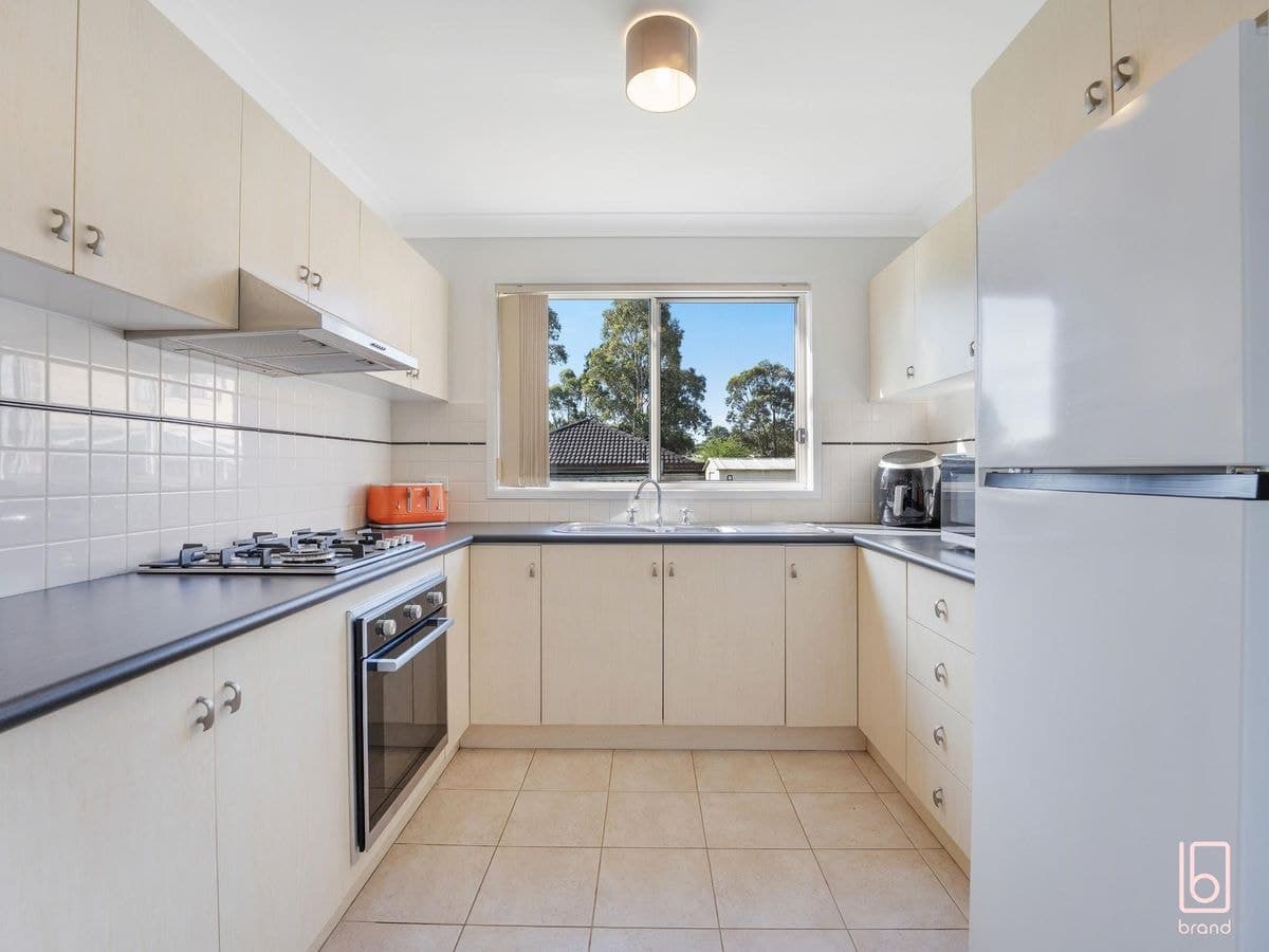 20 Raintree Terrace, WADALBA, Wadalba - Thumbnail 5