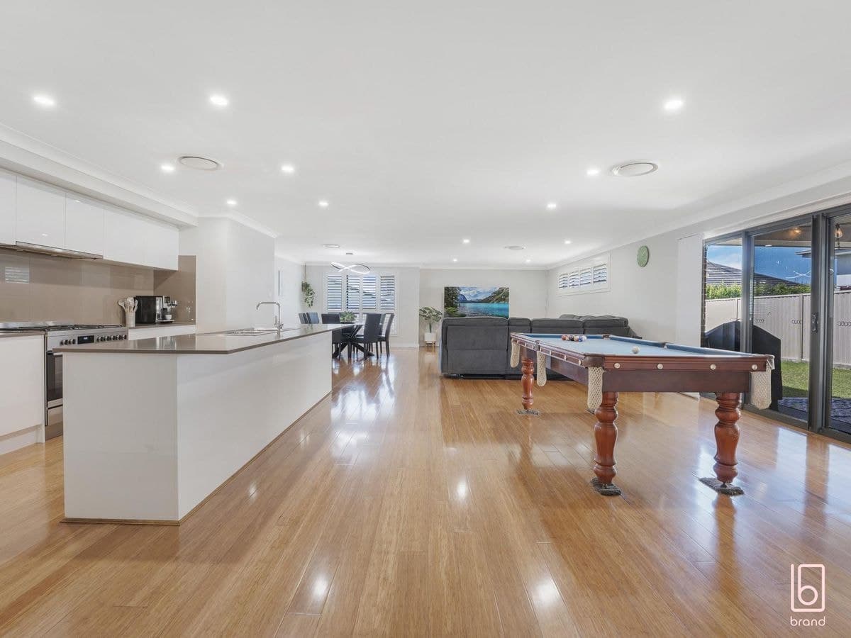 55 Mataram Road, WOONGARRAH, Woongarrah - Thumbnail 5