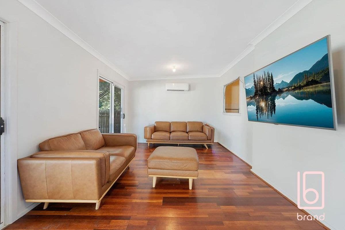 10 Coraldeen Avenue, GOROKAN, Gorokan - Thumbnail 5