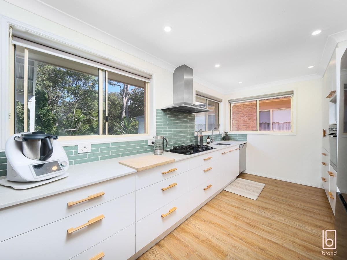 24 Minnamurra Road, GOROKAN, Gorokan - Thumbnail 5