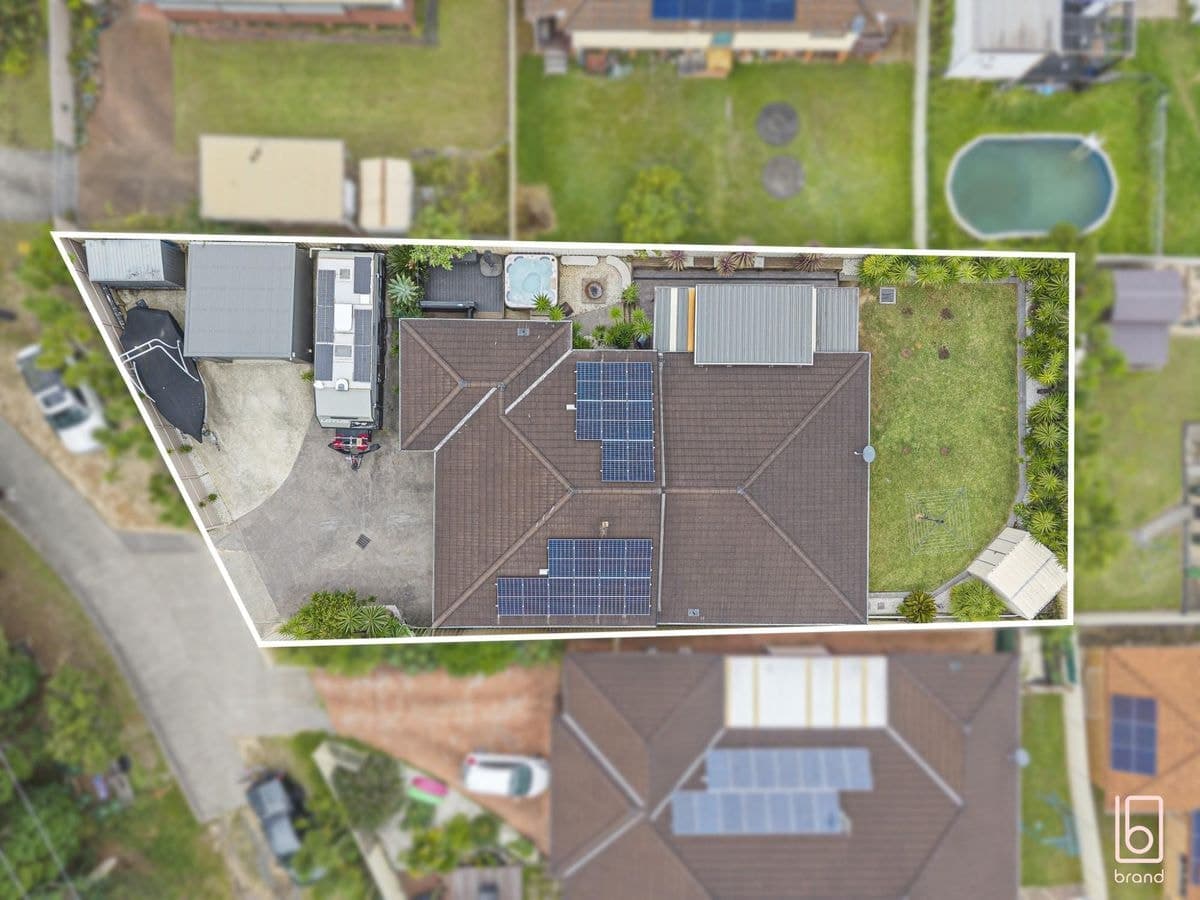4 Roper Road, BLUE HAVEN, Blue Haven - Image 1