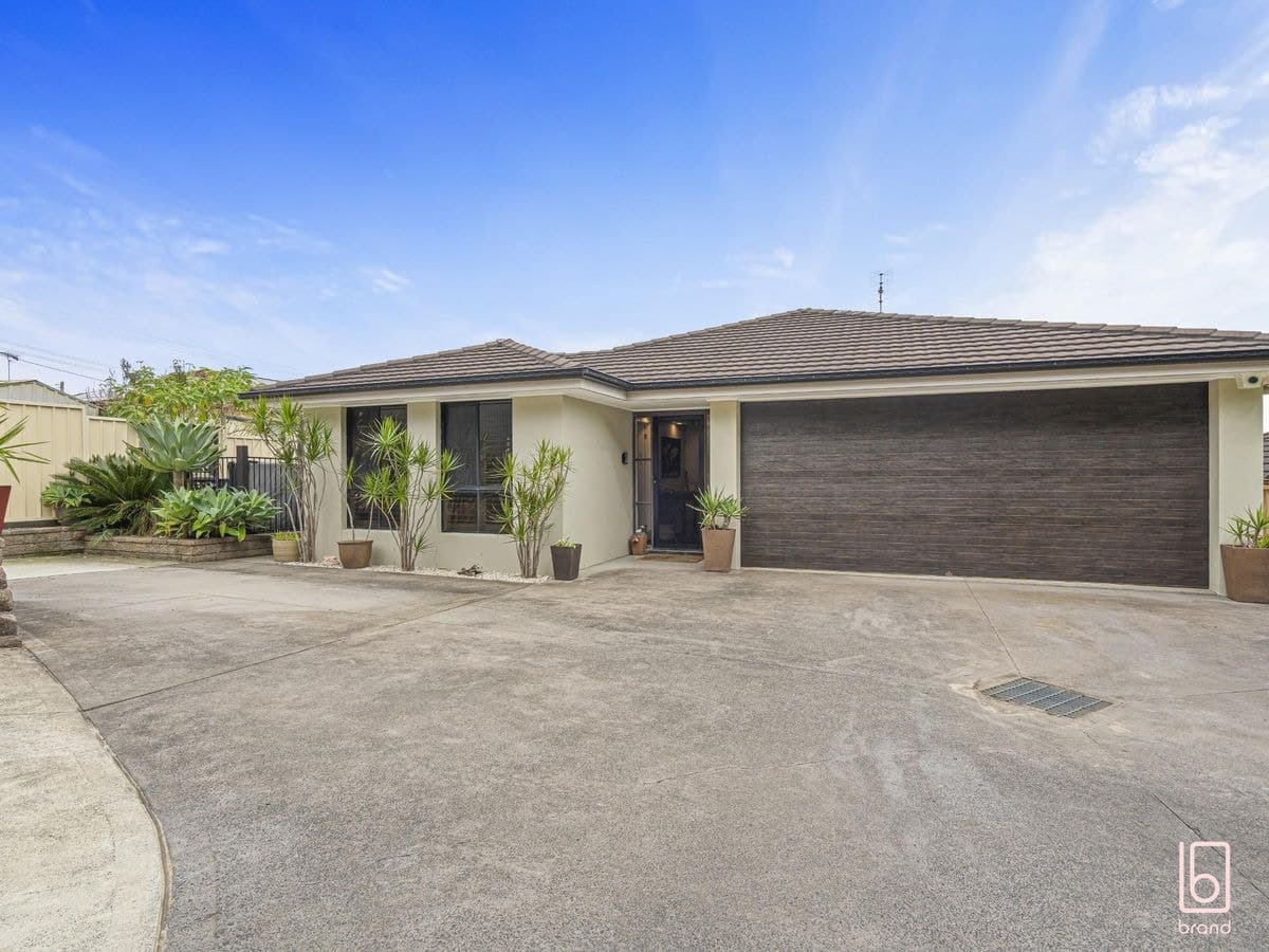 4 Roper Road, BLUE HAVEN, Blue Haven - Thumbnail 3