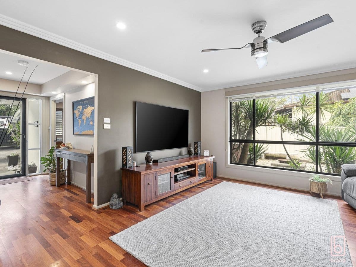 4 Roper Road, BLUE HAVEN, Blue Haven - Thumbnail 6