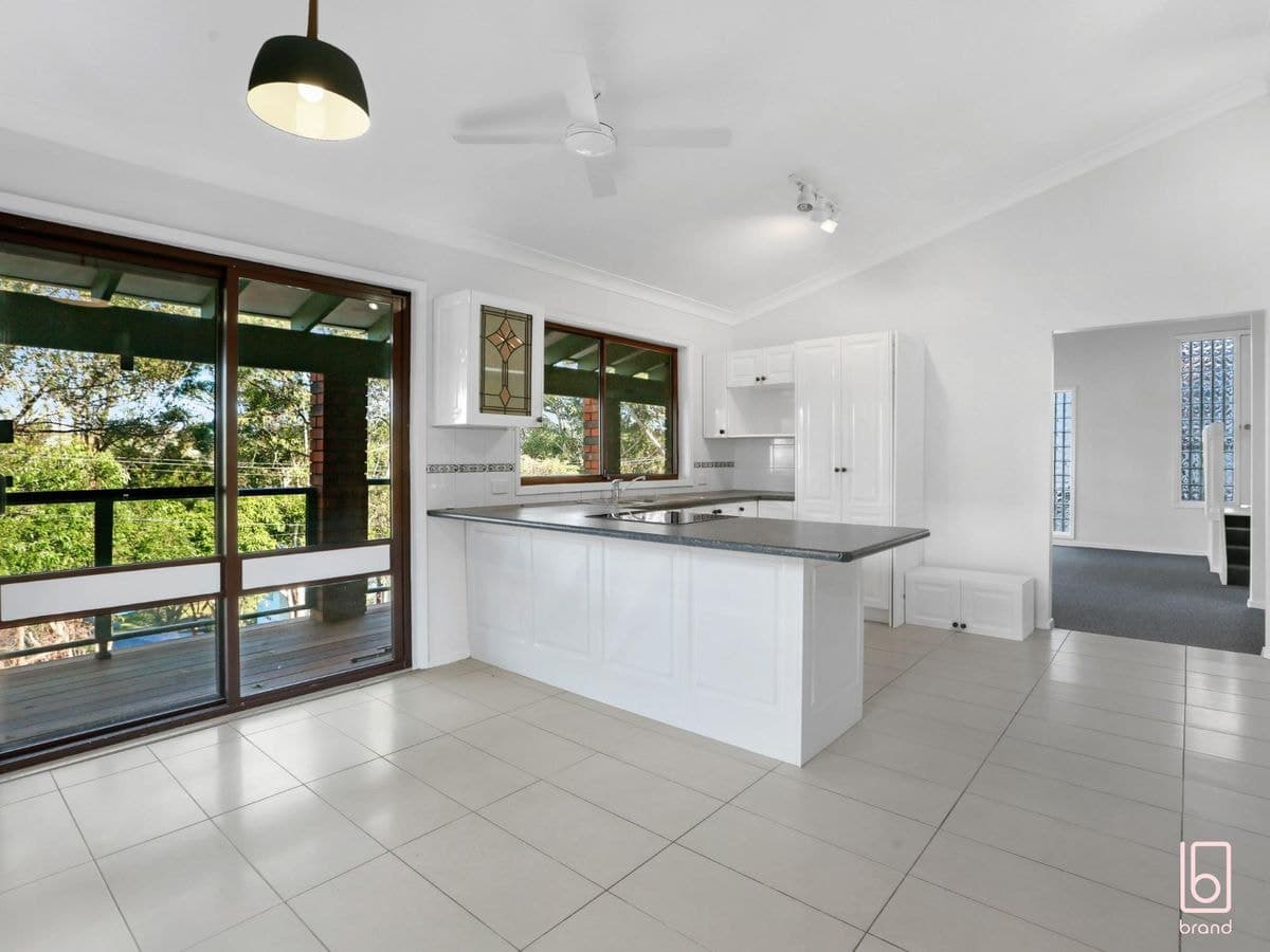 53 Lumeah Avenue, WAMBERAL, Wamberal - Thumbnail 6