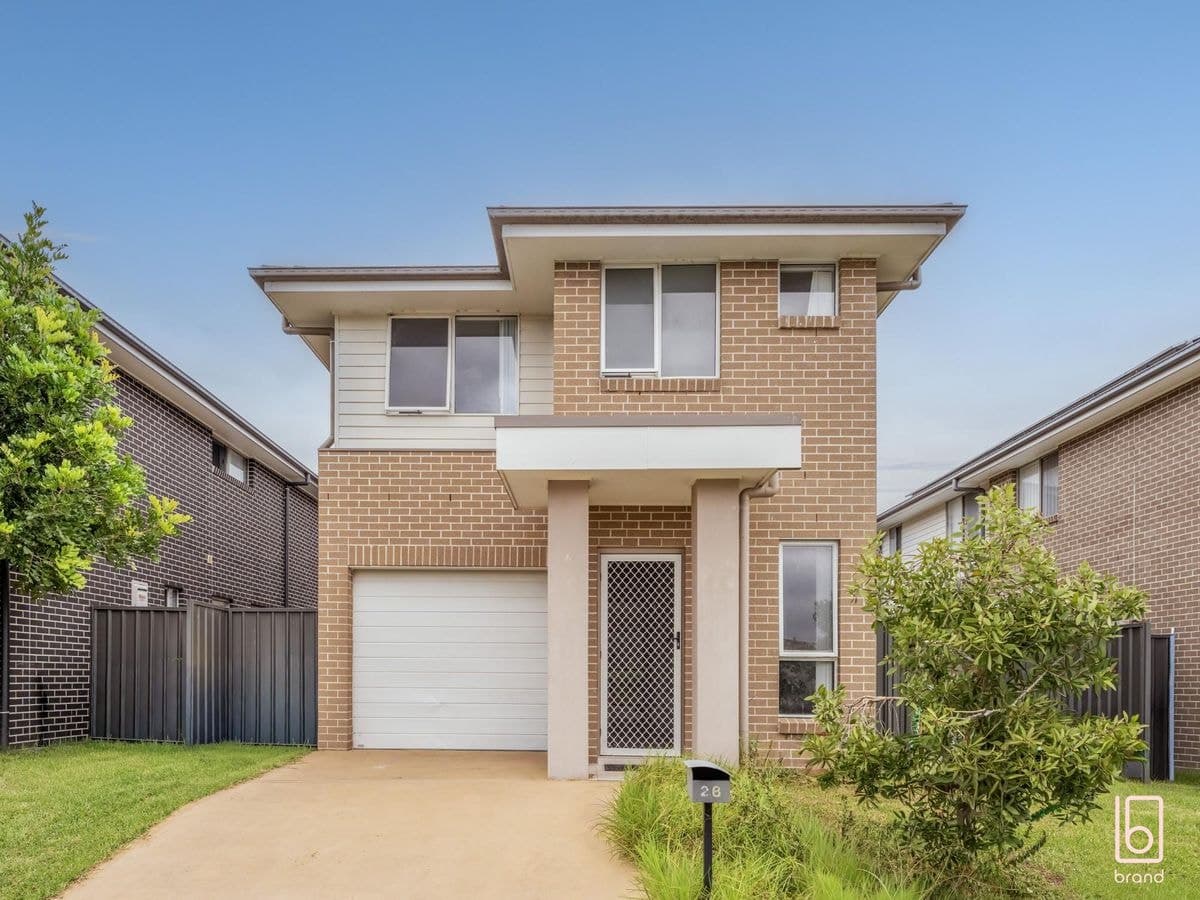 28 Satinash Drive, HAMLYN TERRACE, Hamlyn Terrace - Thumbnail 2