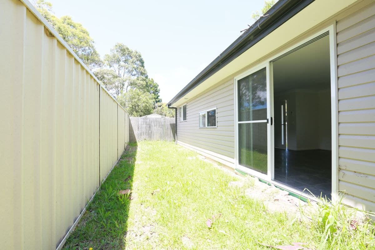 27 Richardson Road, SAN REMO, San Remo - Thumbnail 2