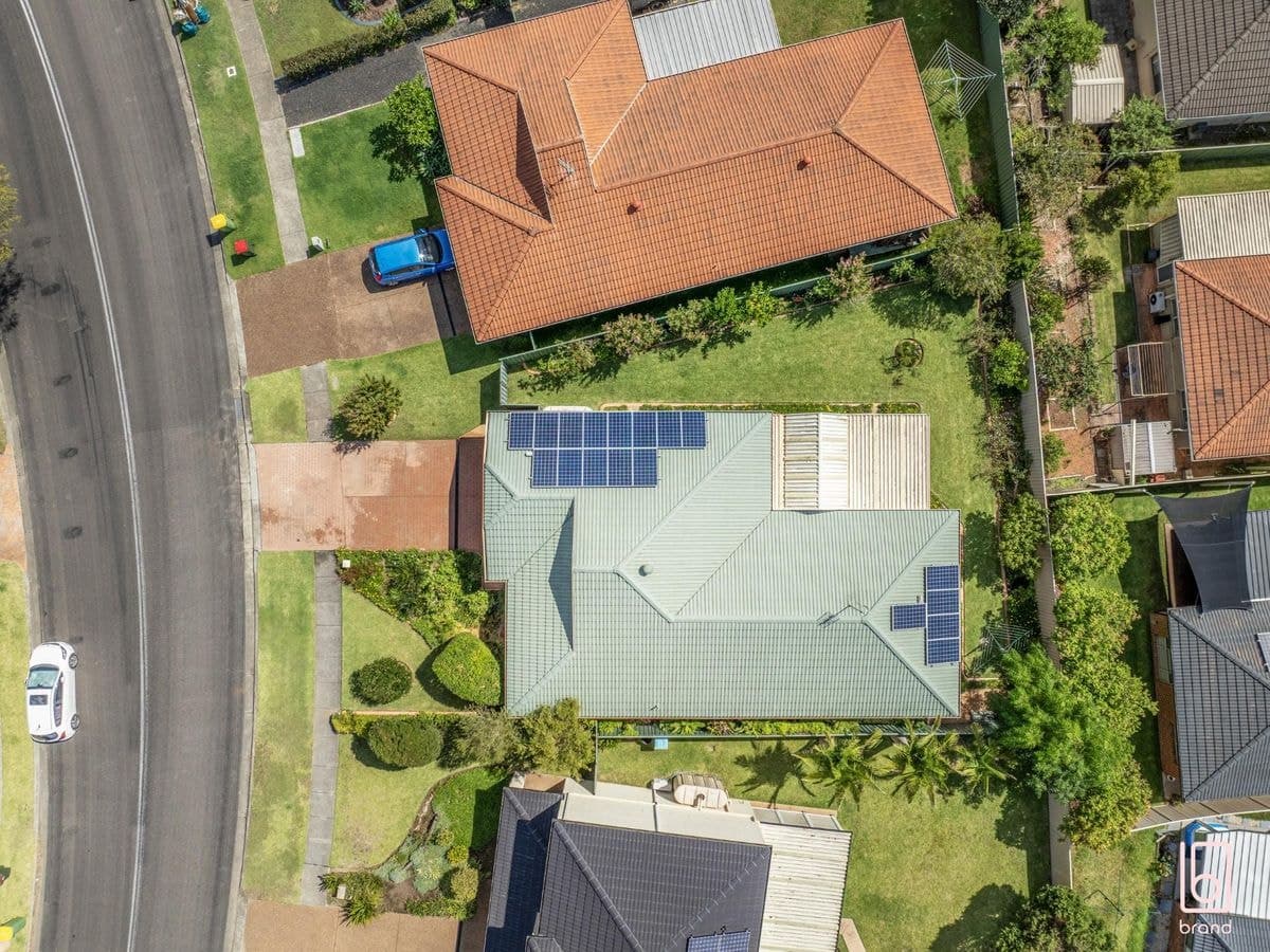 10 Georgia Drive, HAMLYN TERRACE, Hamlyn Terrace - Image 1