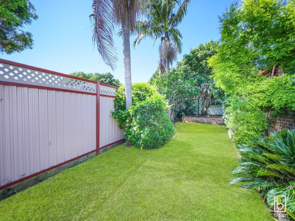 2 Pine Court, BLUE HAVEN, Blue Haven - Image 1