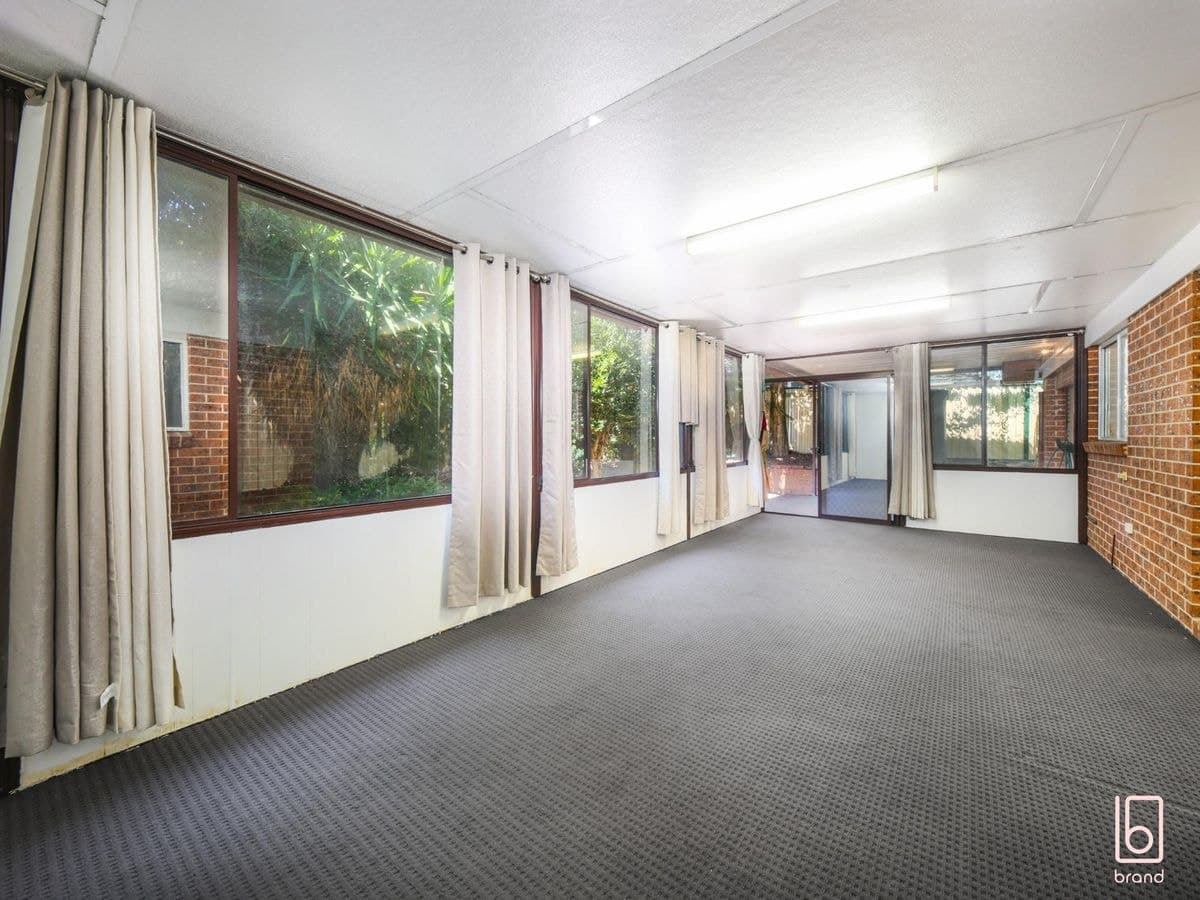 2 Pine Court, BLUE HAVEN, Blue Haven - Thumbnail 7