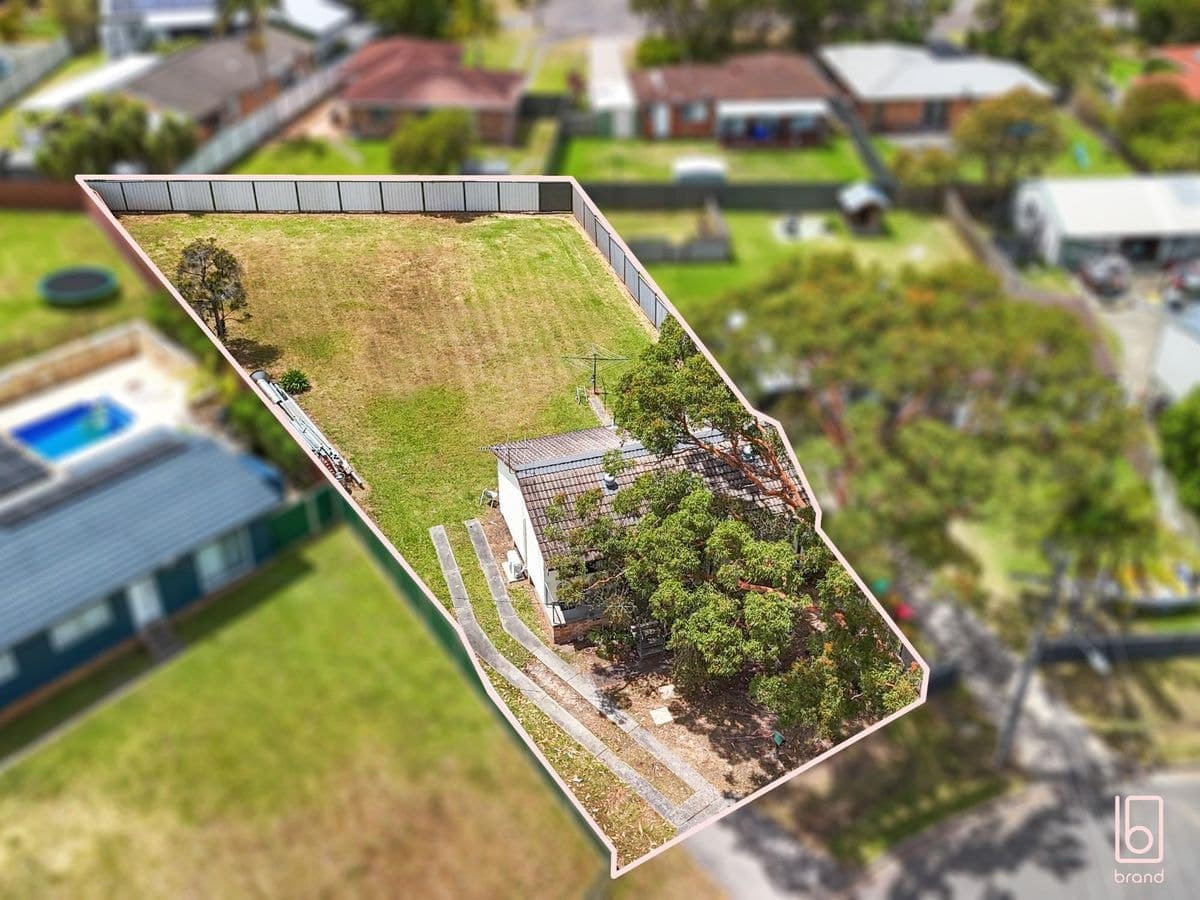 69 Kawana Avenue, BLUE HAVEN, Blue Haven - Thumbnail 7