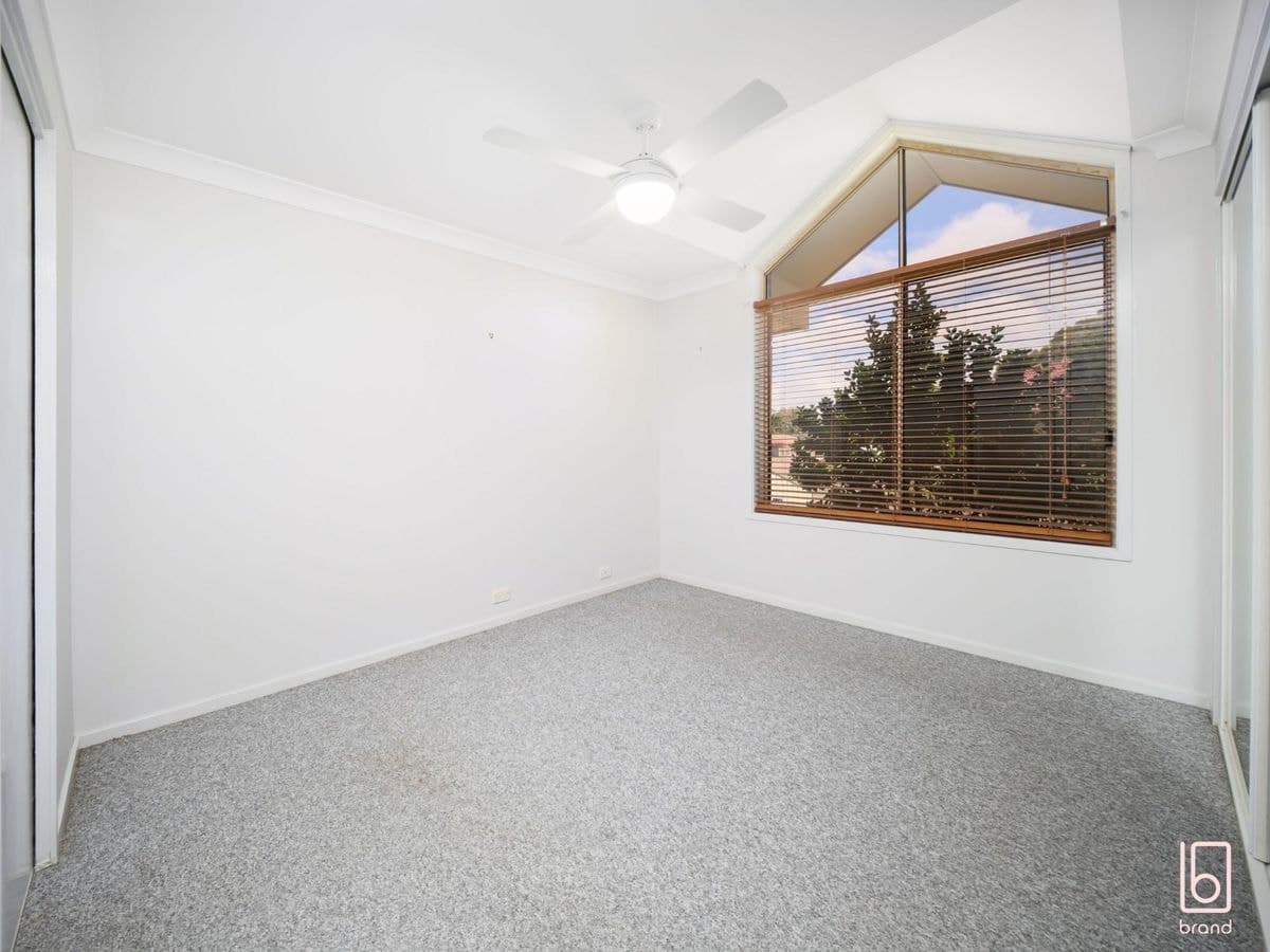 84 White Swan Avenue, BLUE HAVEN, Blue Haven - Thumbnail 8