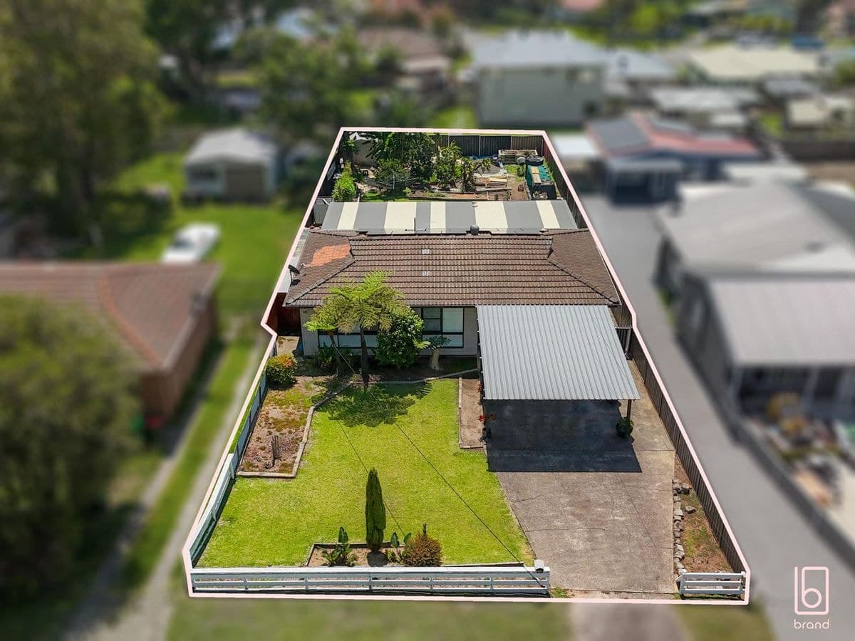 20 Campbell Parade, MANNERING PARK, Mannering Park - Image 1