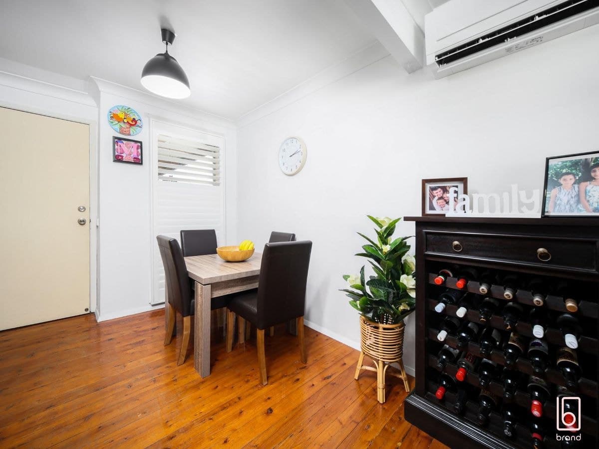 20 Campbell Parade, MANNERING PARK, Mannering Park - Thumbnail 7