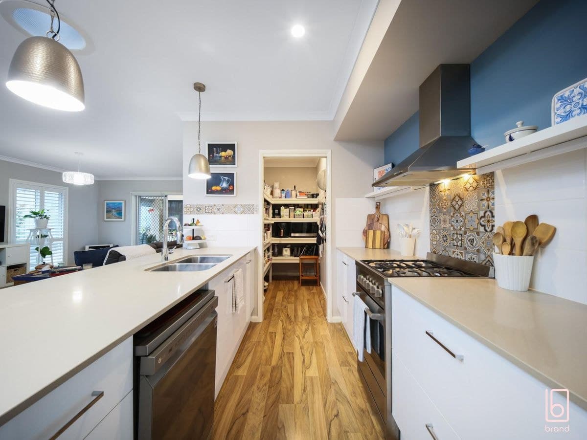 141 Colorado Drive, BLUE HAVEN, Blue Haven - Thumbnail 8