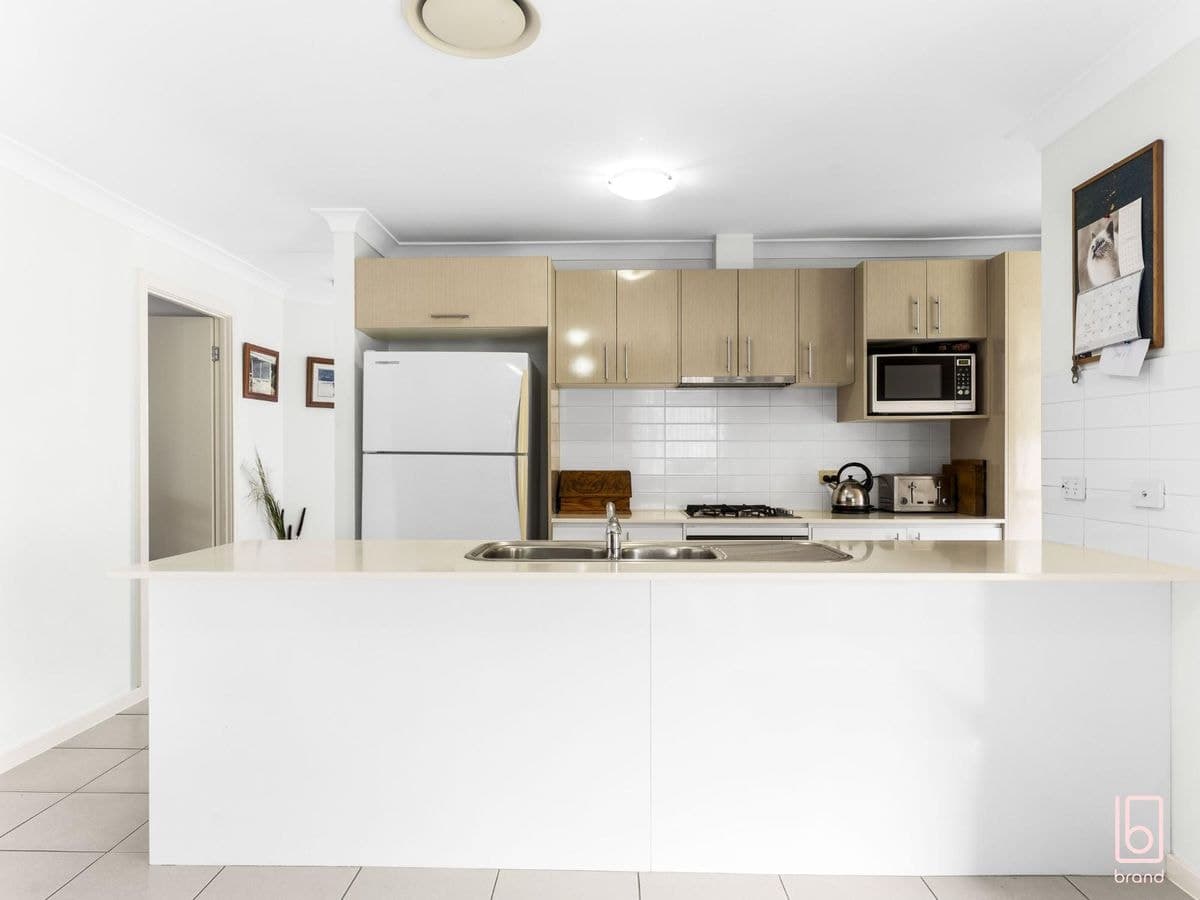 35 Farrier Crescent, HAMLYN TERRACE, Hamlyn Terrace - Thumbnail 5