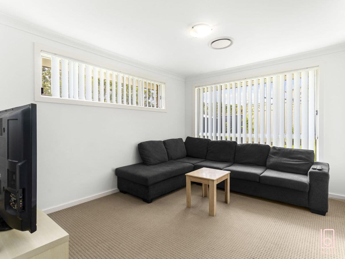 35 Farrier Crescent, HAMLYN TERRACE, Hamlyn Terrace - Thumbnail 7
