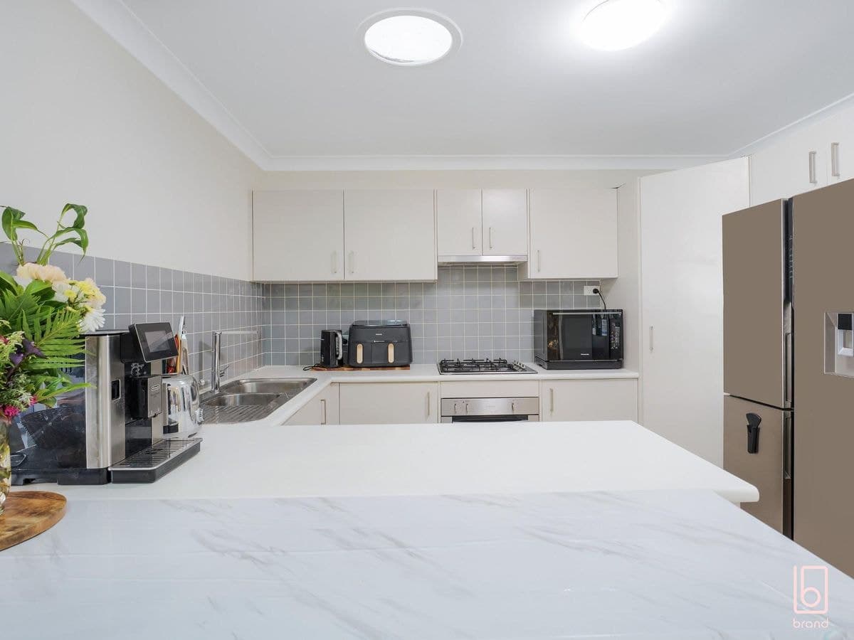 2 / 29 Dahlia Avenue, HAMLYN TERRACE, Hamlyn Terrace - Thumbnail 3