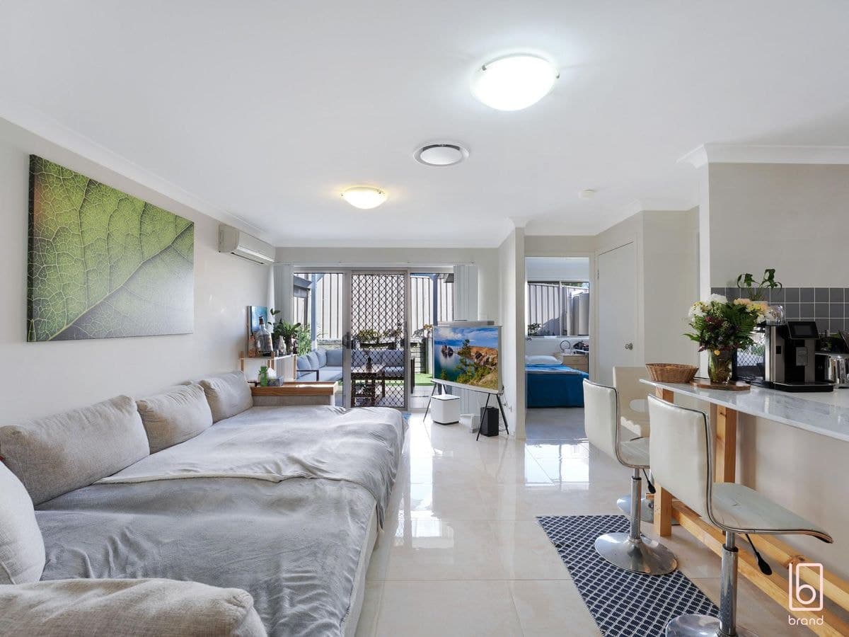 2 / 29 Dahlia Avenue, HAMLYN TERRACE, Hamlyn Terrace - Thumbnail 5