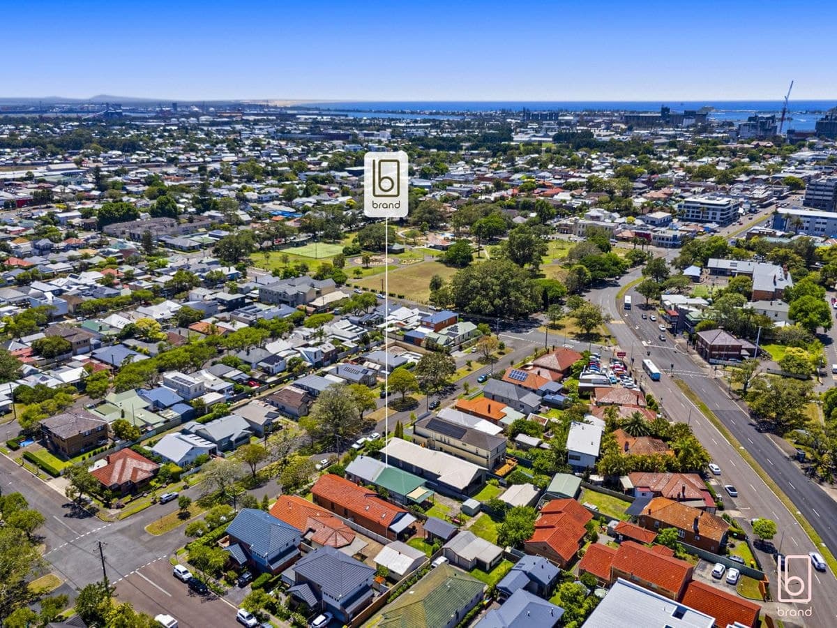 141 Tudor Street, HAMILTON, Hamilton - Image 1