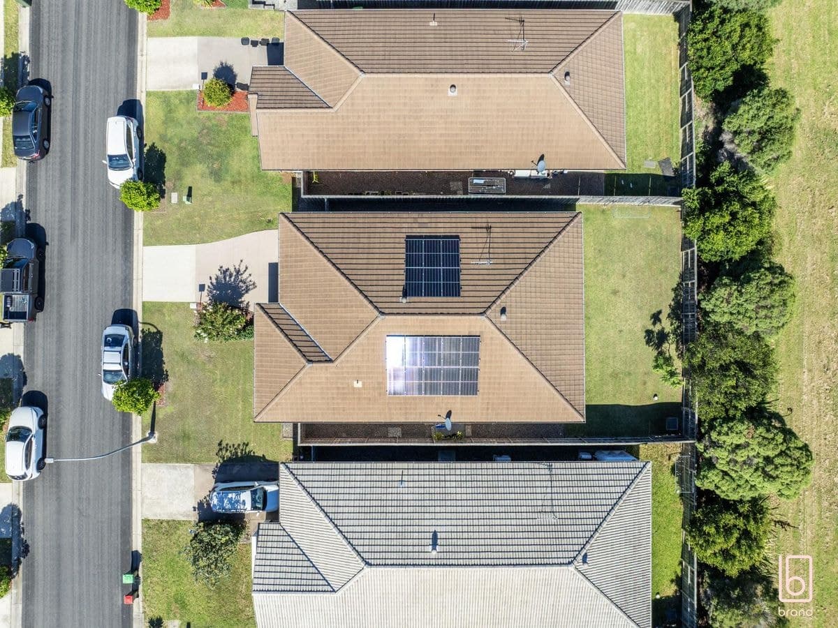 8 Oakmont Place, WOONGARRAH, Woongarrah - Image 1