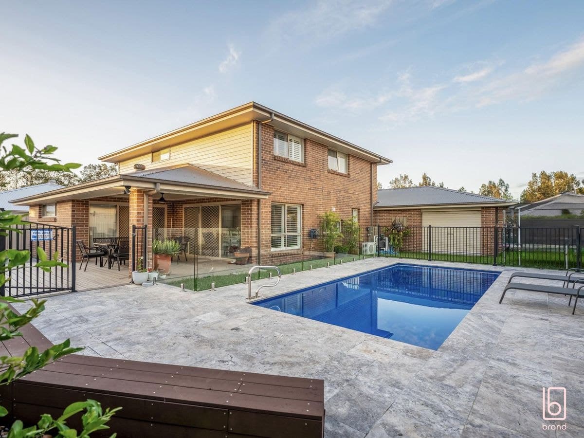 6 Curlew Place, WOONGARRAH, Woongarrah - Thumbnail 2
