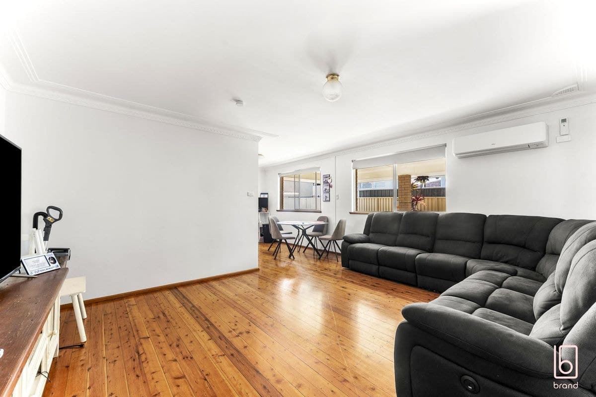 18 Belbowrie Street, CANTON BEACH, Canton Beach - Thumbnail 5