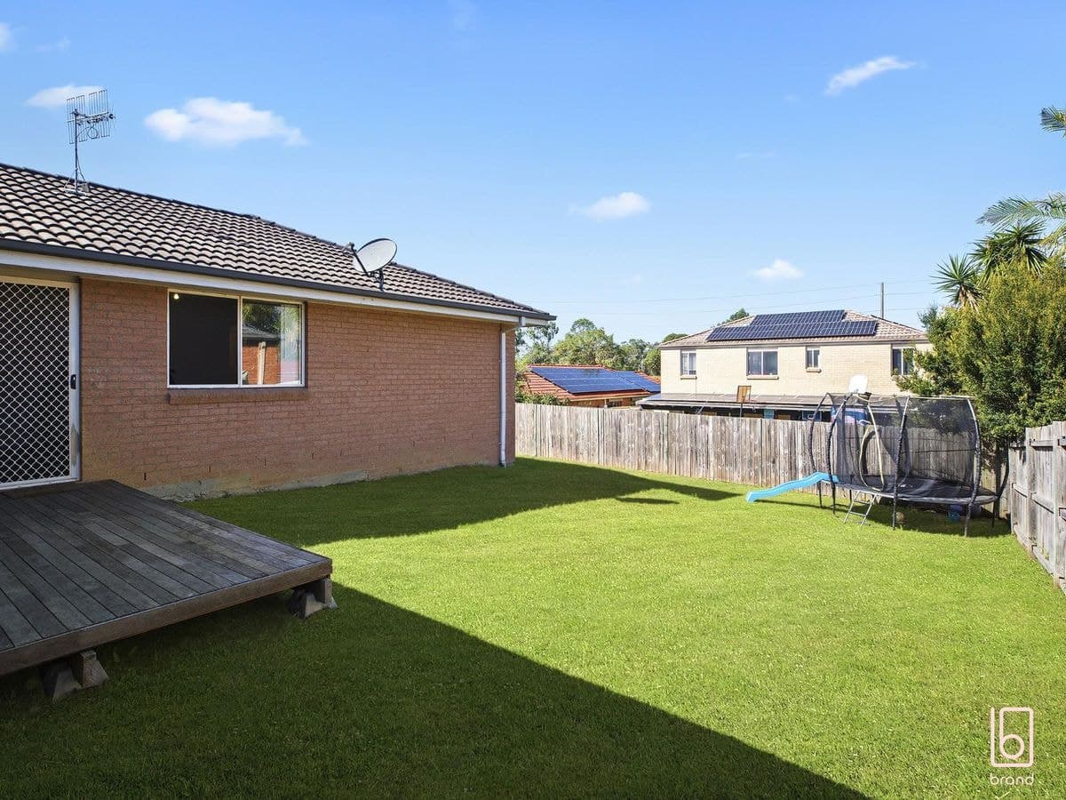 4 Roma Place, WOONGARRAH, Woongarrah - Image 1