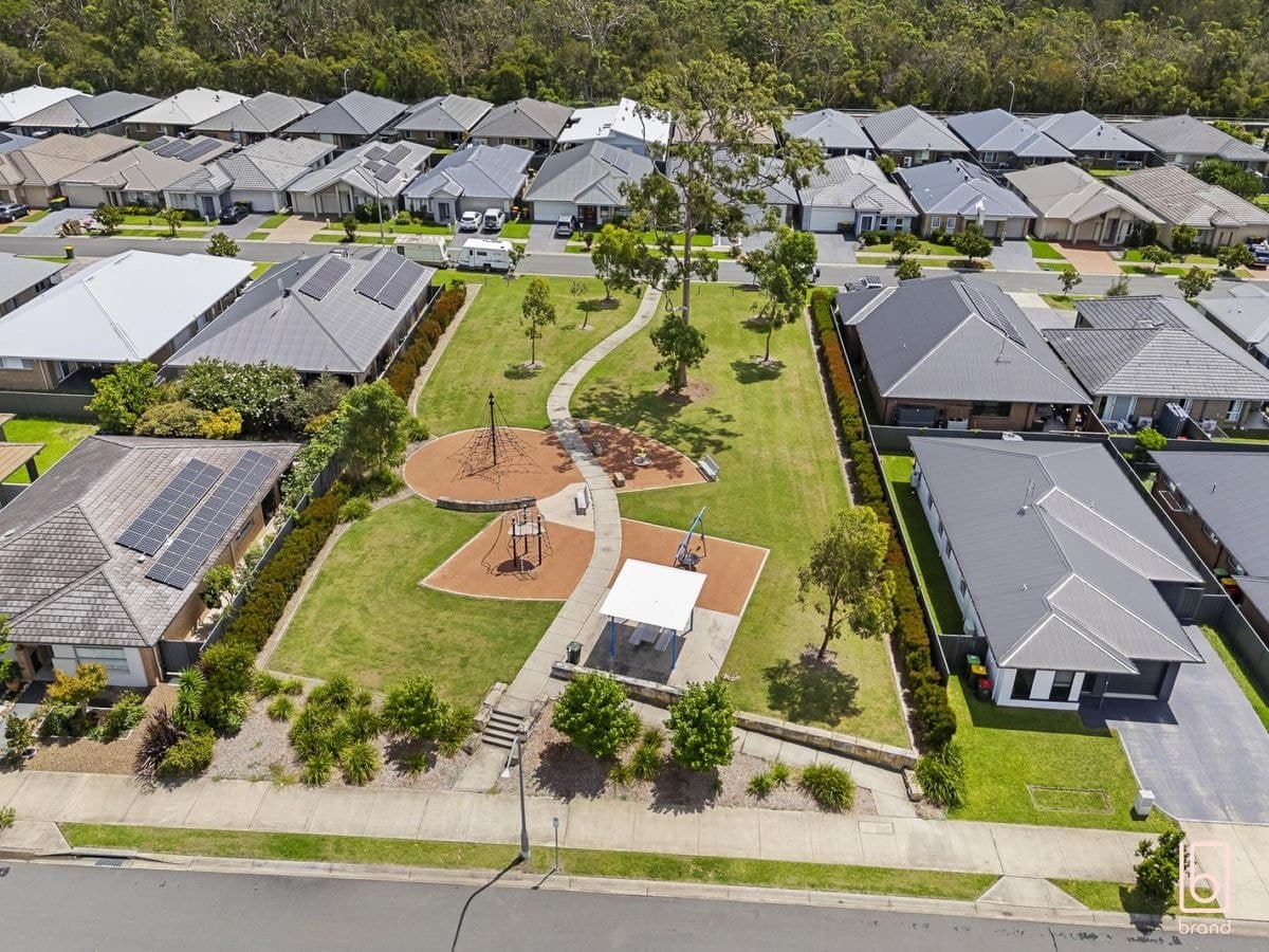 43 Caravel Street, HAMLYN TERRACE, Hamlyn Terrace - Image 1
