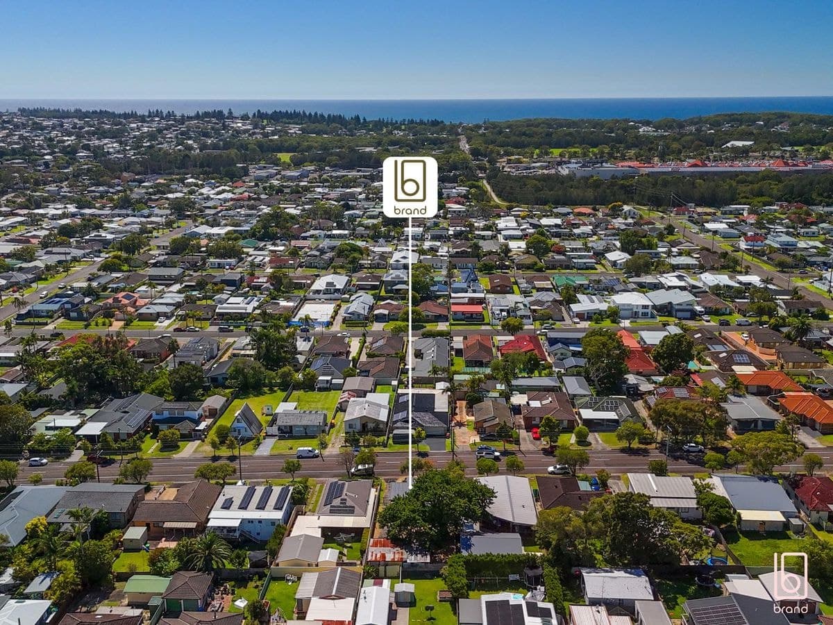 37 Brooke Avenue, KILLARNEY VALE, Killarney Vale - Image 1