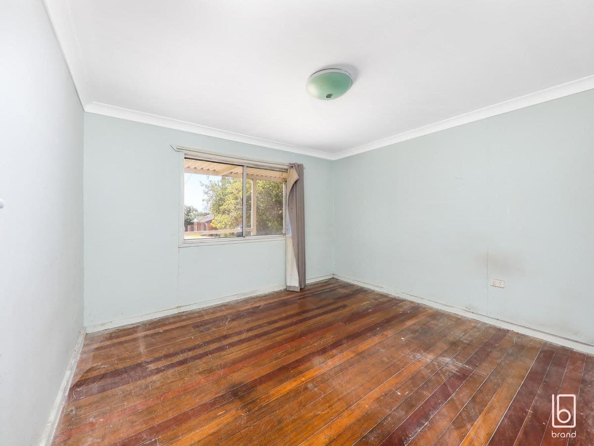 37 Brooke Avenue, KILLARNEY VALE, Killarney Vale - Thumbnail 5