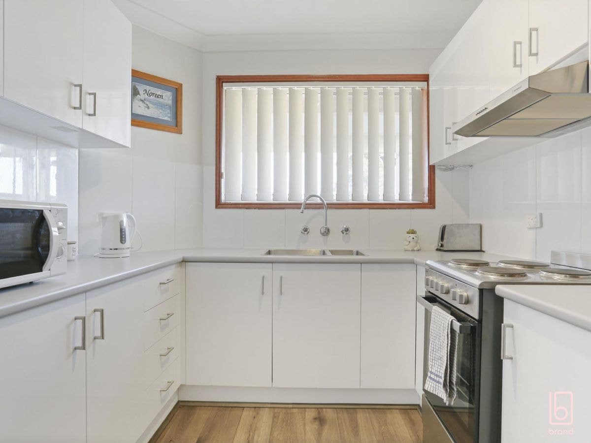 41 Gilbert Avenue, GOROKAN, Gorokan - Thumbnail 4