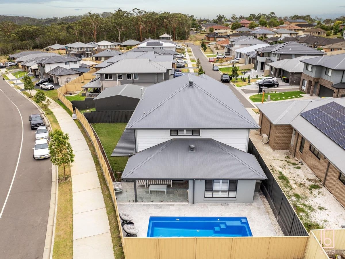 2 Wilga Road, HAMLYN TERRACE, Hamlyn Terrace - Image 1