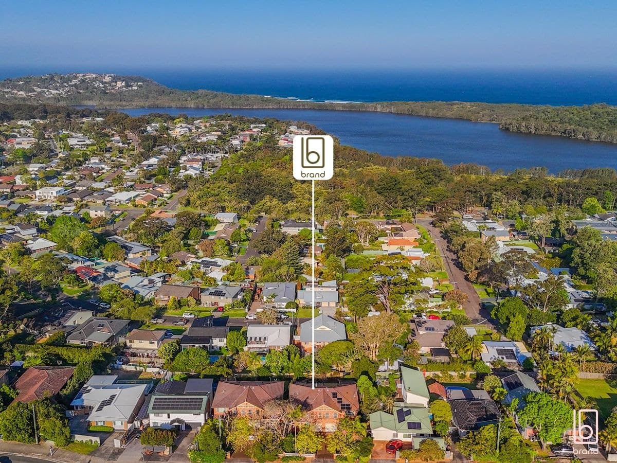 690A The Entrance Road, WAMBERAL, Wamberal - Image 1