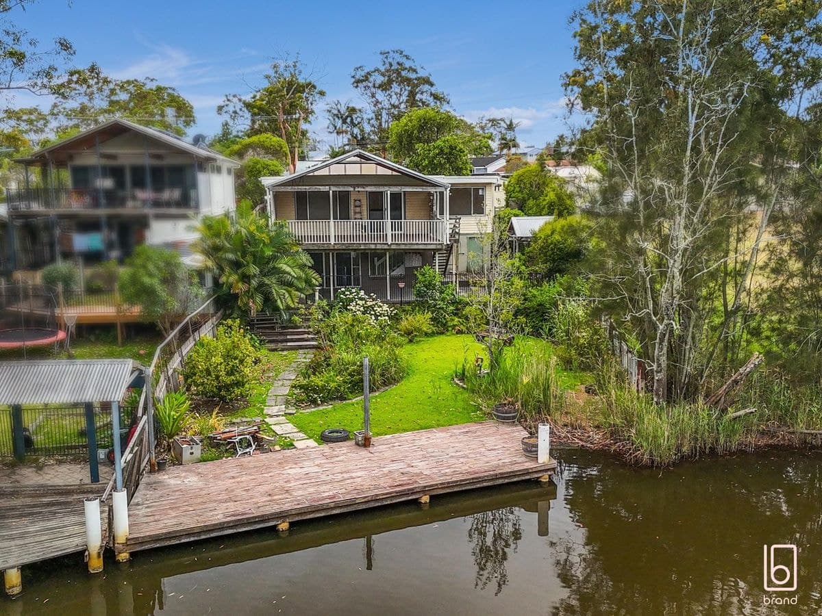 12 McKellar Boulevard, BLUE HAVEN, Blue Haven - Thumbnail 4
