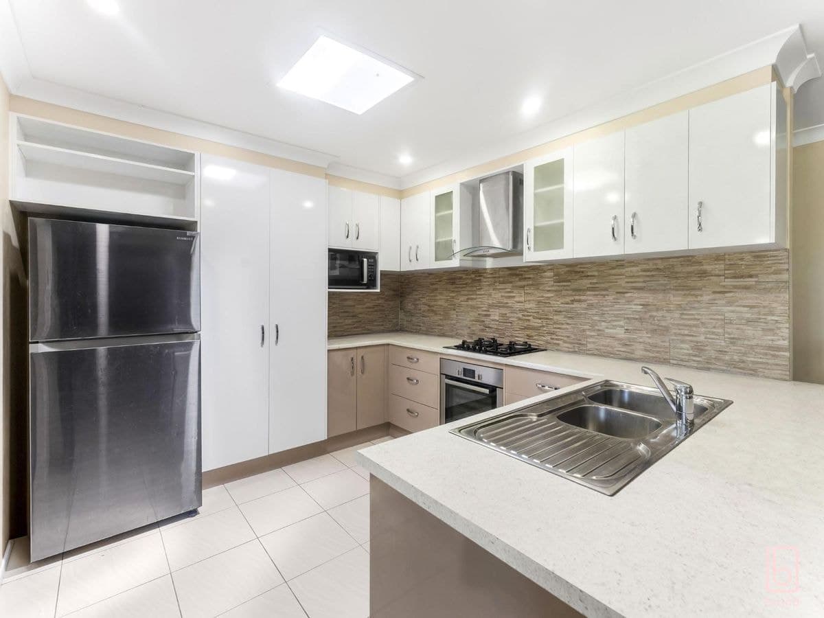 44 Charmian Crescent, WATANOBBI, Watanobbi - Thumbnail 4