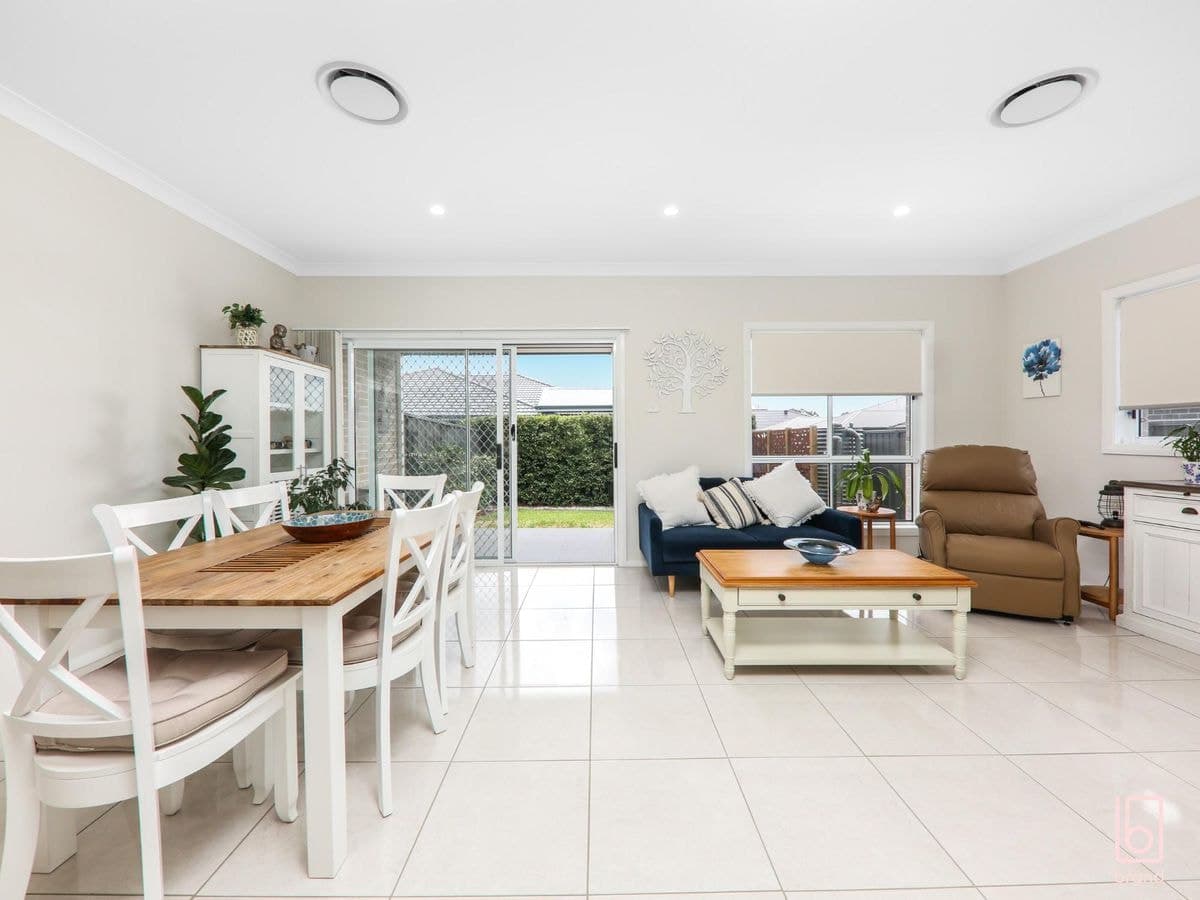 7A Durian Street, WADALBA, Wadalba - Thumbnail 8