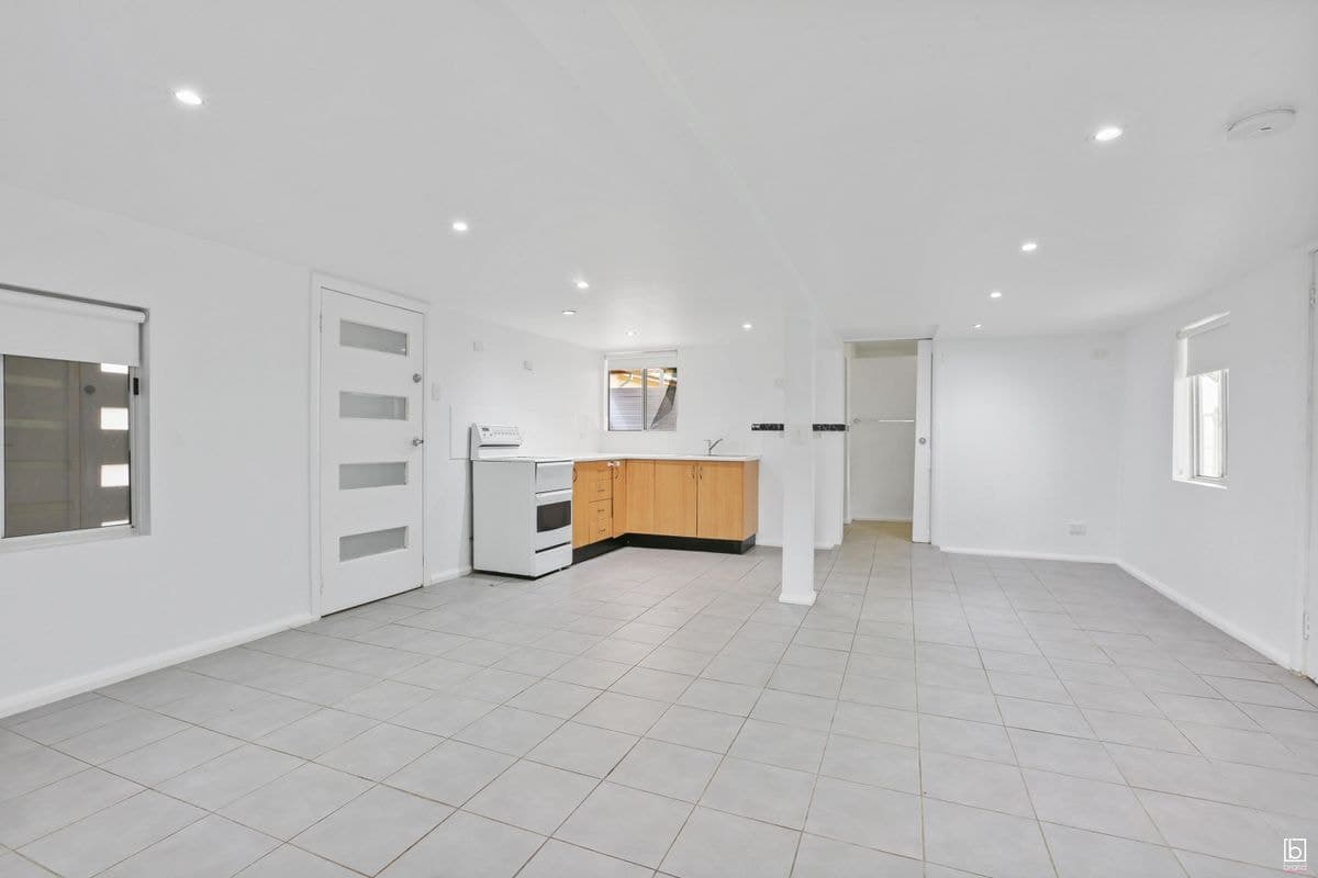 68 Beach Road, SILVERWATER, Silverwater - Thumbnail 7