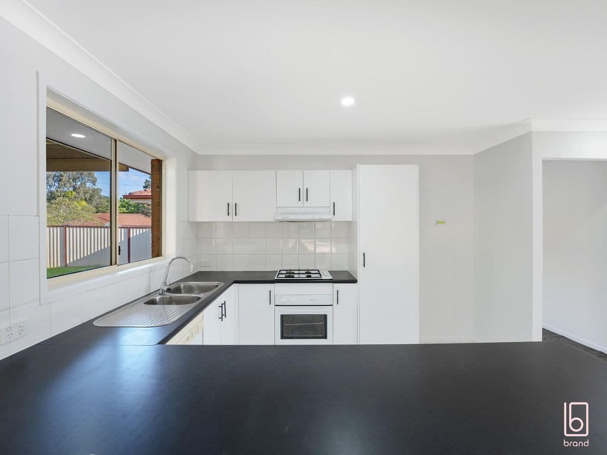 9 Imlay Street, WOONGARRAH, Woongarrah - Thumbnail 5
