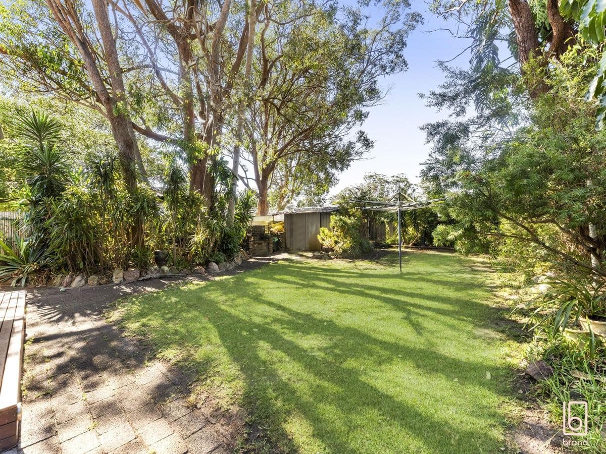 1 Carinya Street, CHARMHAVEN, Charmhaven - Thumbnail 6