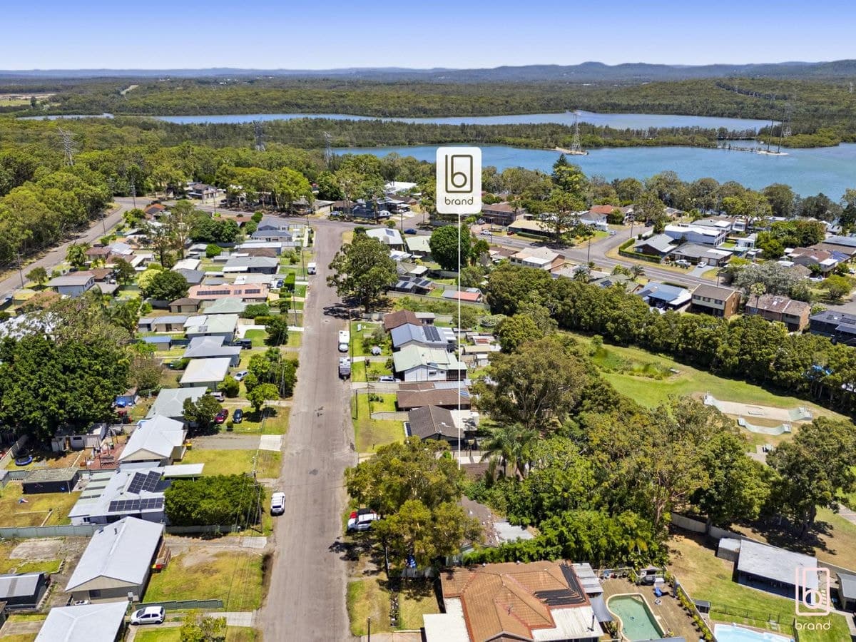 18 Catherine Street, MANNERING PARK, Mannering Park - Image 1