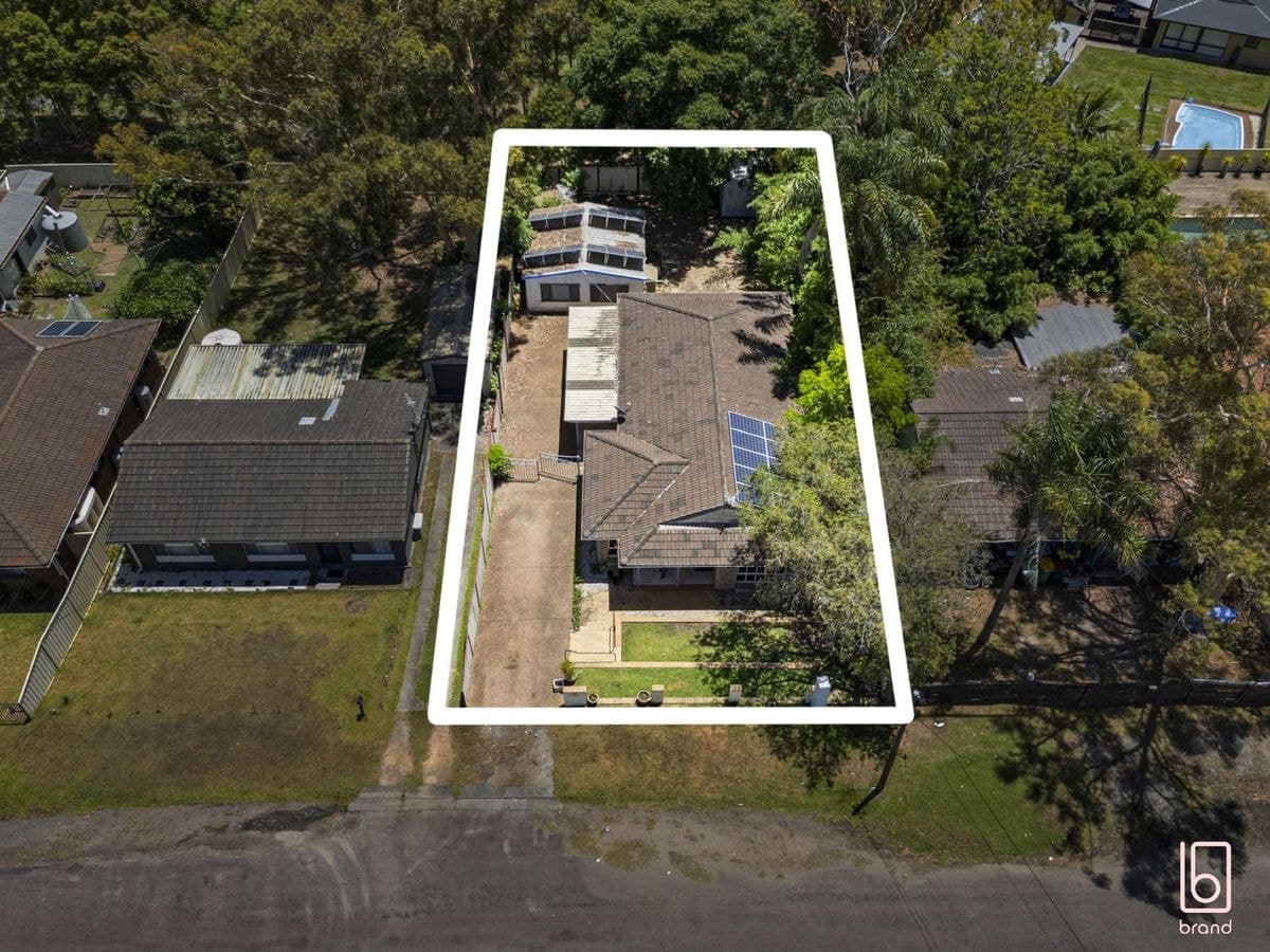 18 Catherine Street, MANNERING PARK, Mannering Park - Thumbnail 2