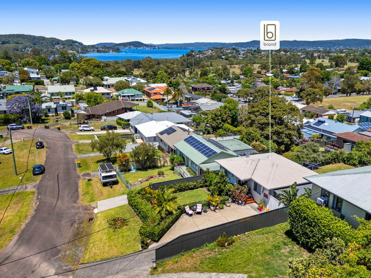 28 Cary Crescent, SPRINGFIELD, Springfield - Image 1