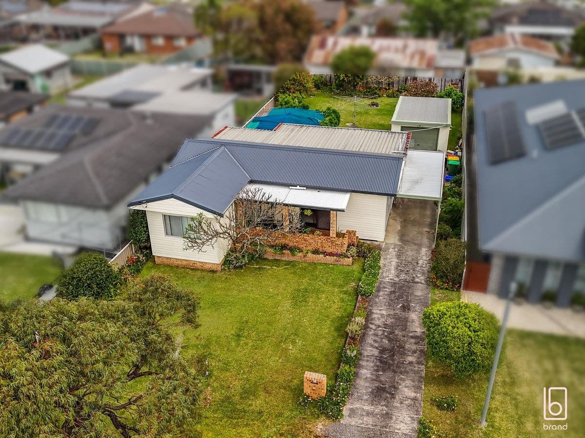 38 Merrendale Avenue, GOROKAN, Gorokan - Thumbnail 4