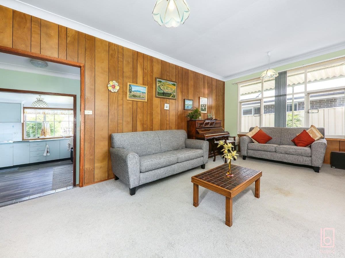 38 Merrendale Avenue, GOROKAN, Gorokan - Thumbnail 6