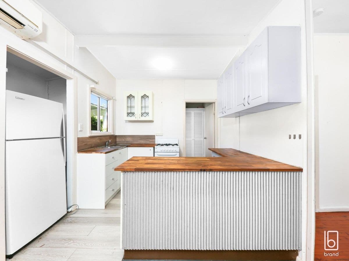 978 The Entrance Road, FORRESTERS BEACH, Forresters Beach - Thumbnail 6