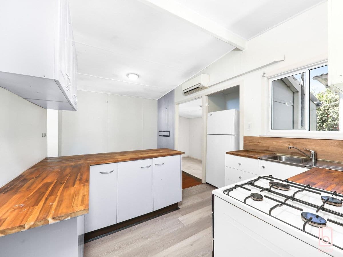 978 The Entrance Road, FORRESTERS BEACH, Forresters Beach - Thumbnail 8